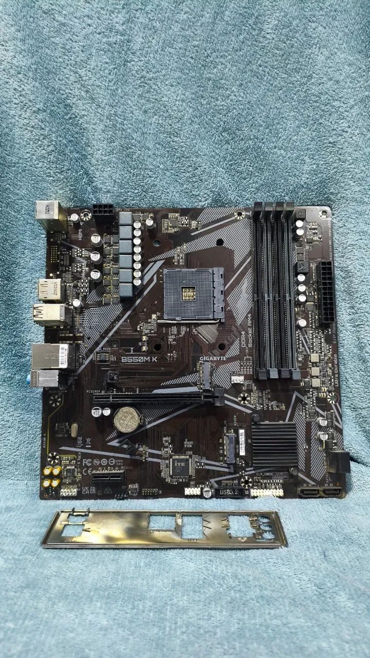 Placa Mãe Gigabyte B550M K - Foto 2