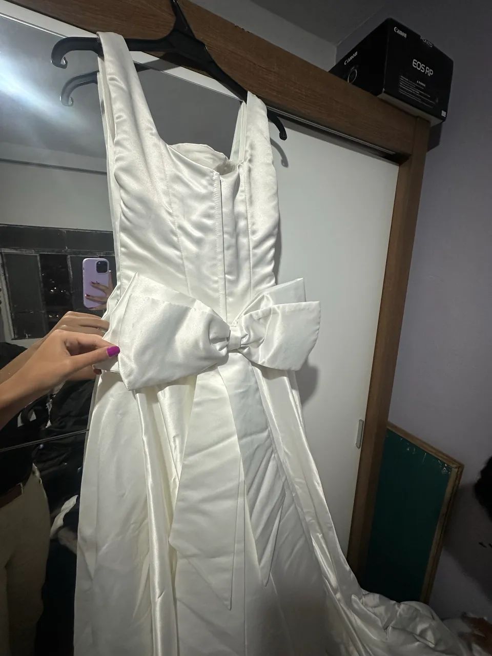 Vestido de noiva cetim pp  - Foto 2