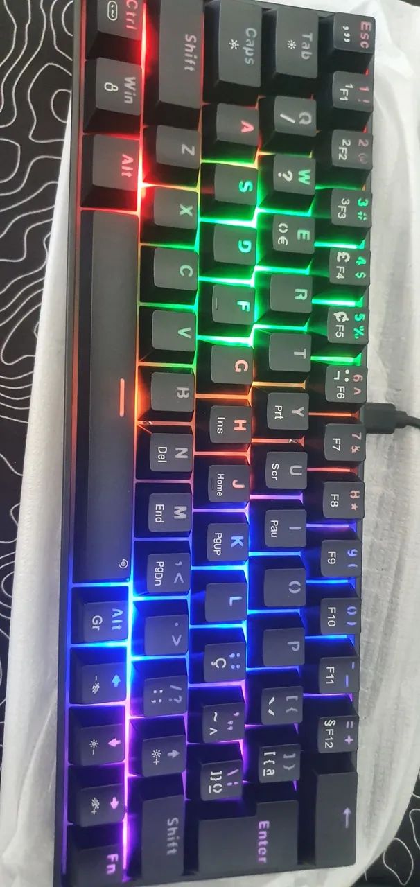 Teclado mecânico switch azul compacto, pequeno. - Foto 3