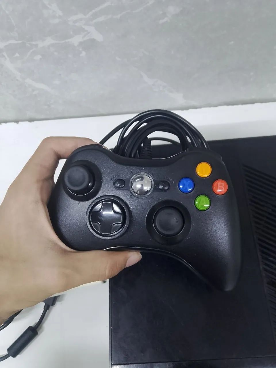 Xbox 360 Slim 500GB + Controle + Kinect  - Foto 2