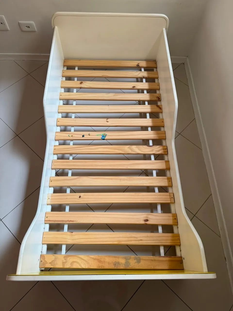 Cama Infantil TokStok + colchão  - Foto 4