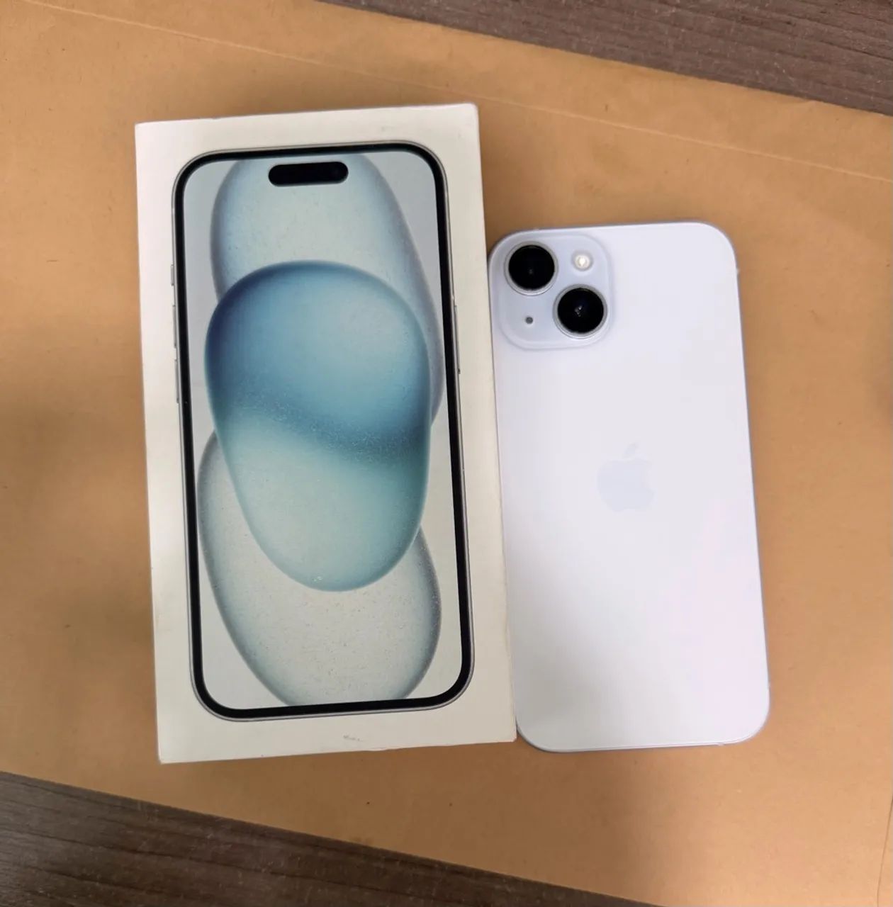 iPhone 15 