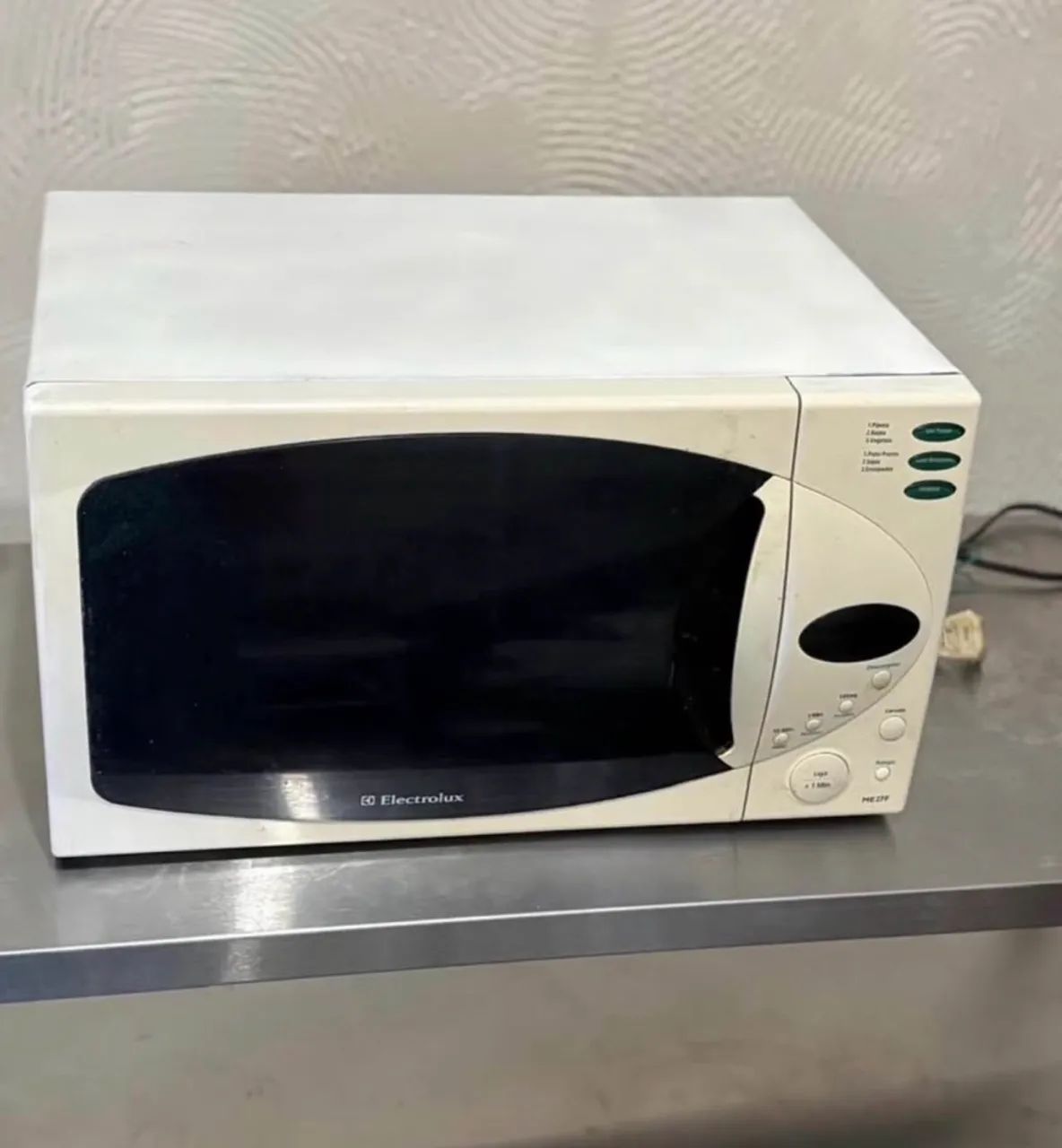Microondas Eletrolux 27 litros