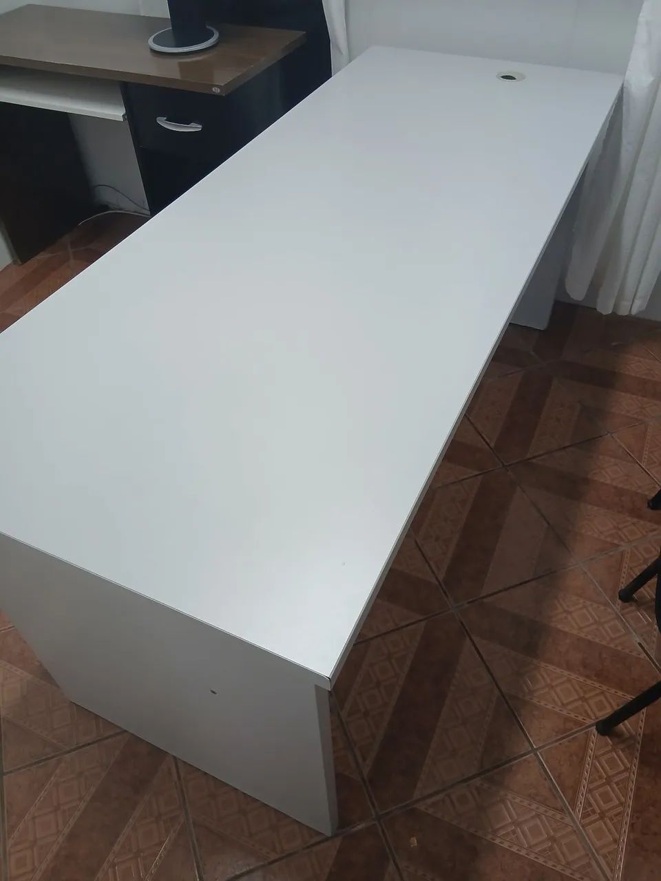 Mesa de Escritório Cinza - Foto 2