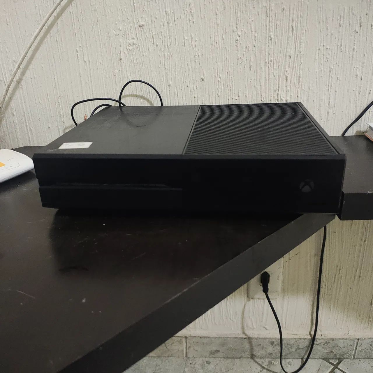 Xbox One 1TB com defeito 