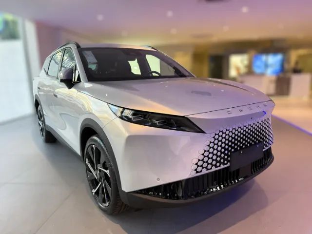 Omoda 7 7 Luxury 1.5 TB FWD 2026