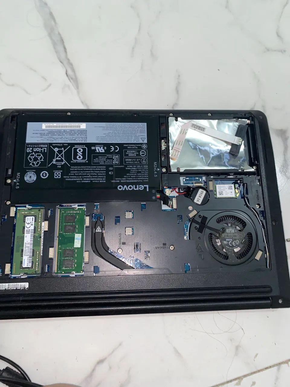 Notebook Lenovo ThinkPad E470  - Foto 4