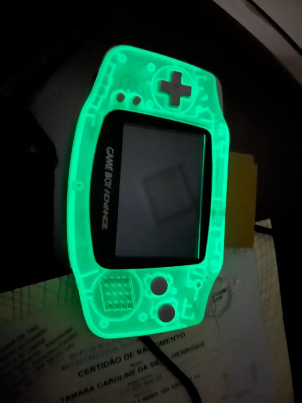 GameBoy Advance (brilha no escuro)