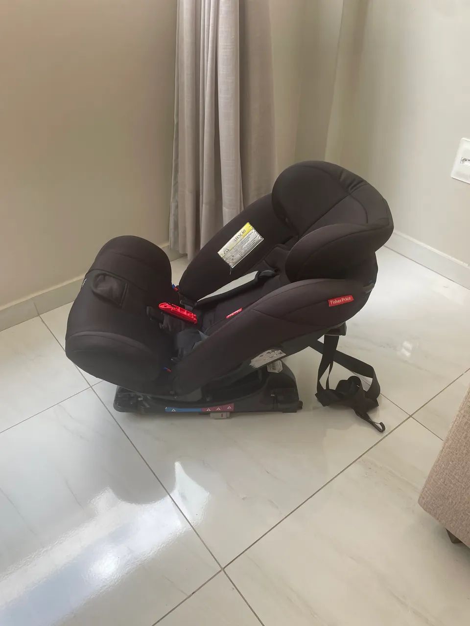 Cadeirinha infantil bebê conforto 