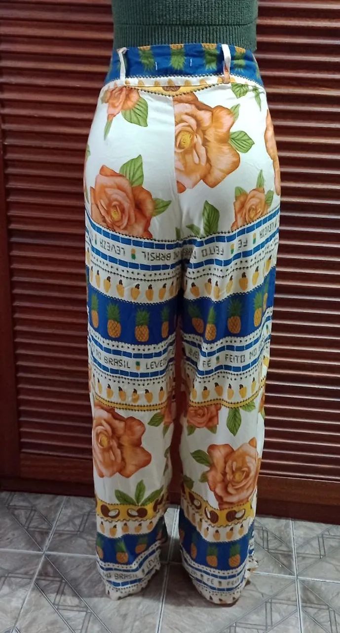 Calça Floral  - Foto 2