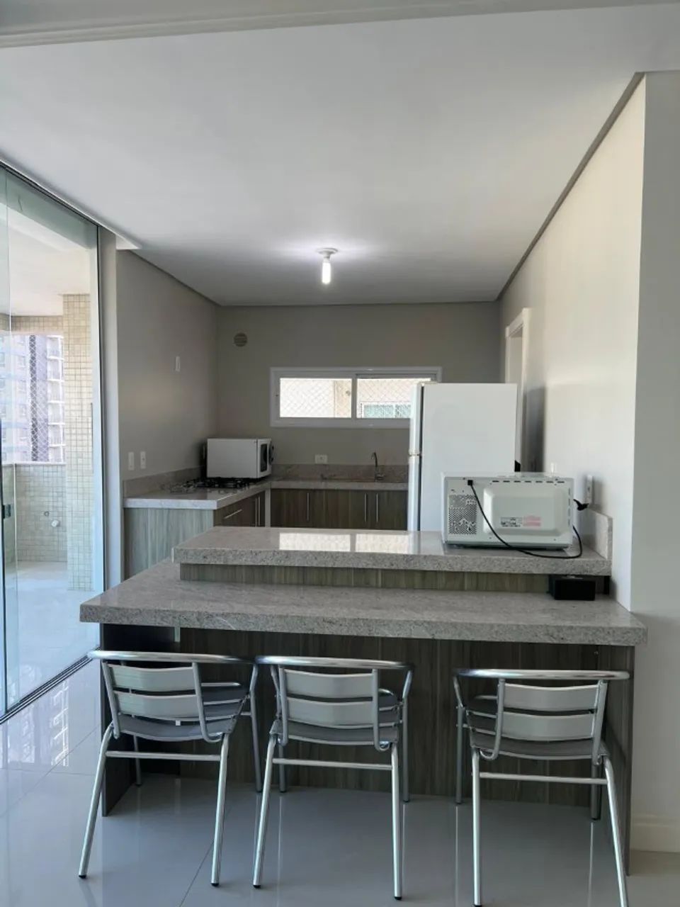 Apartamento  em Itapema 4 Suites, quadra mar - Foto 4