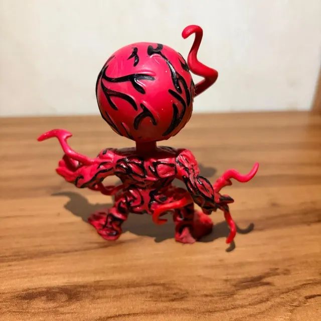 Boneco Carnage Carnificina Marvel  Colecionável Spider-Man - Foto 3