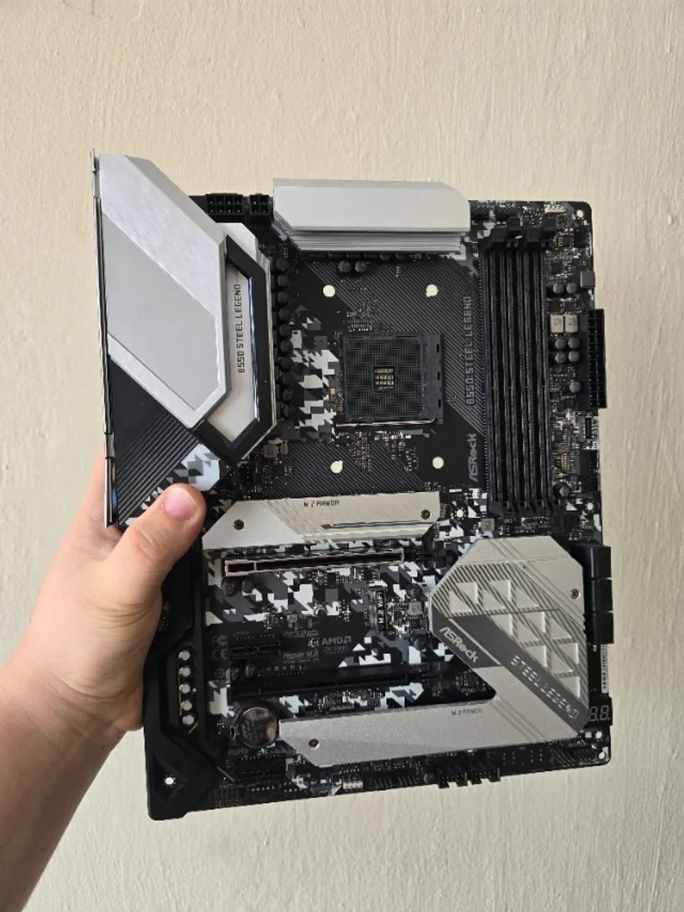 Placa mãe B550M STEEL LEGENDS - Foto 5