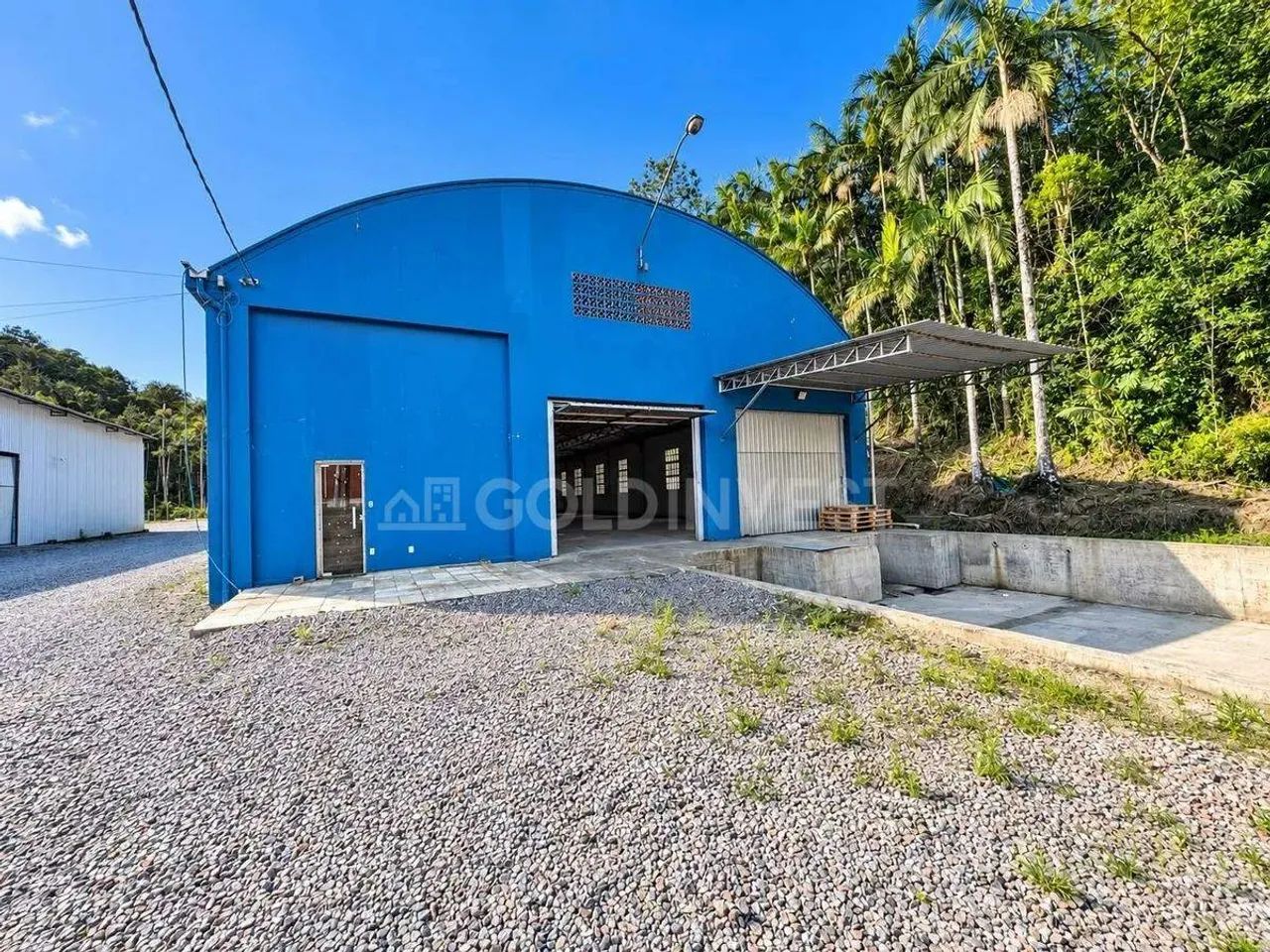Galpão com 750m² no bairro Bateas!!!