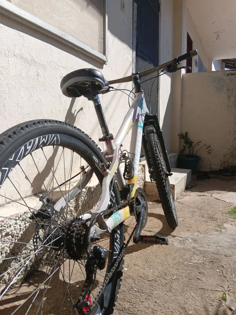 Bicicleta viking tuff 25 ótimo estado  - Foto 4