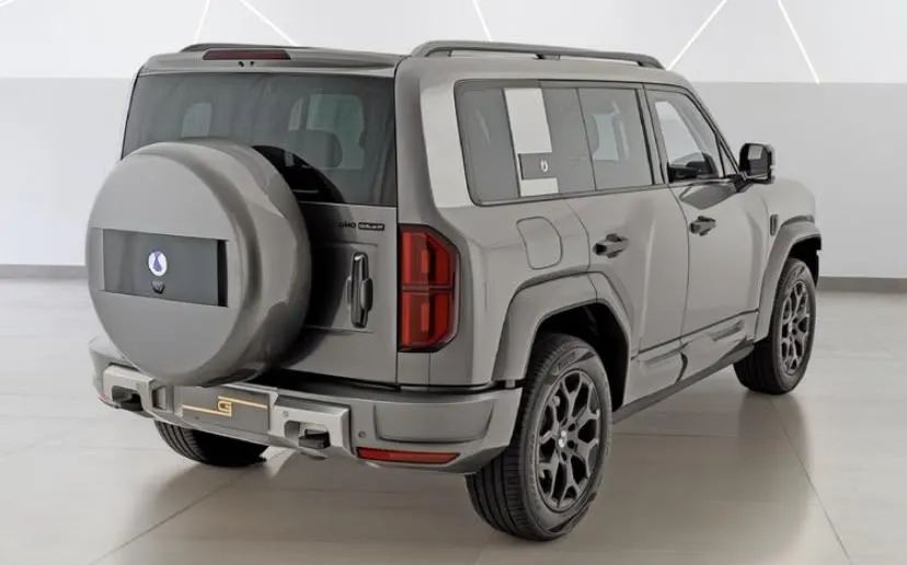 Denza B5 SUV híbrido plug-in, foto 2 de 9