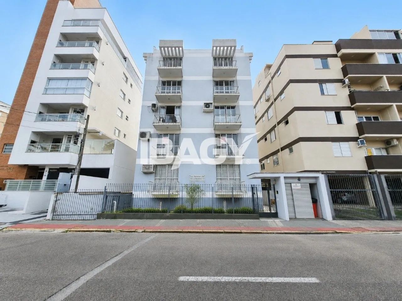 Excelente Apartamento 2 dormitório(s) em Balneário - Florianópolis