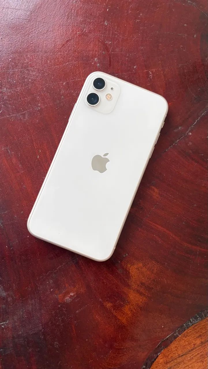 iPhone 11 - 64 gb - branco - Foto 5