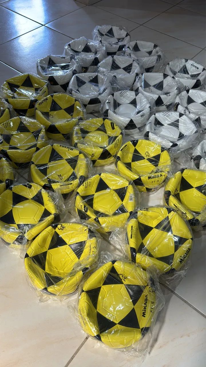 Bola de futevôlei mikasa ft5 original  - Foto 2