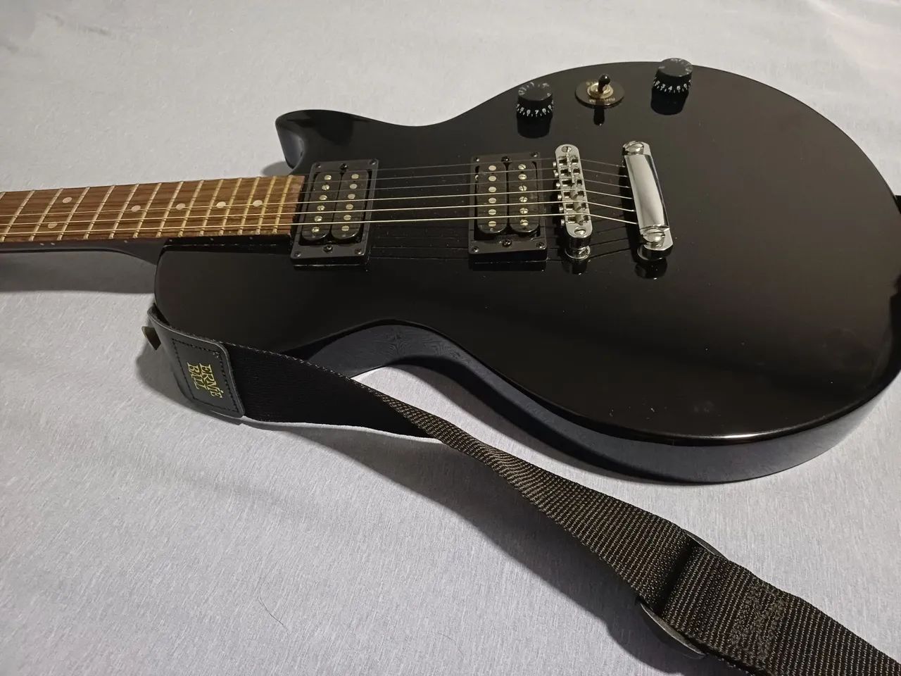 Guitarra modelo Les Paul Special-II, marca Epiphone - Foto 3