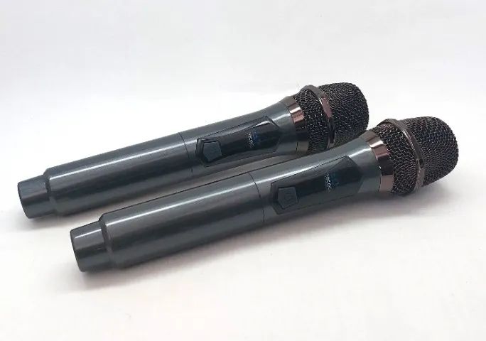 Kit 2 Microfones Sem Fio recarregável novo na caixa - Foto 3