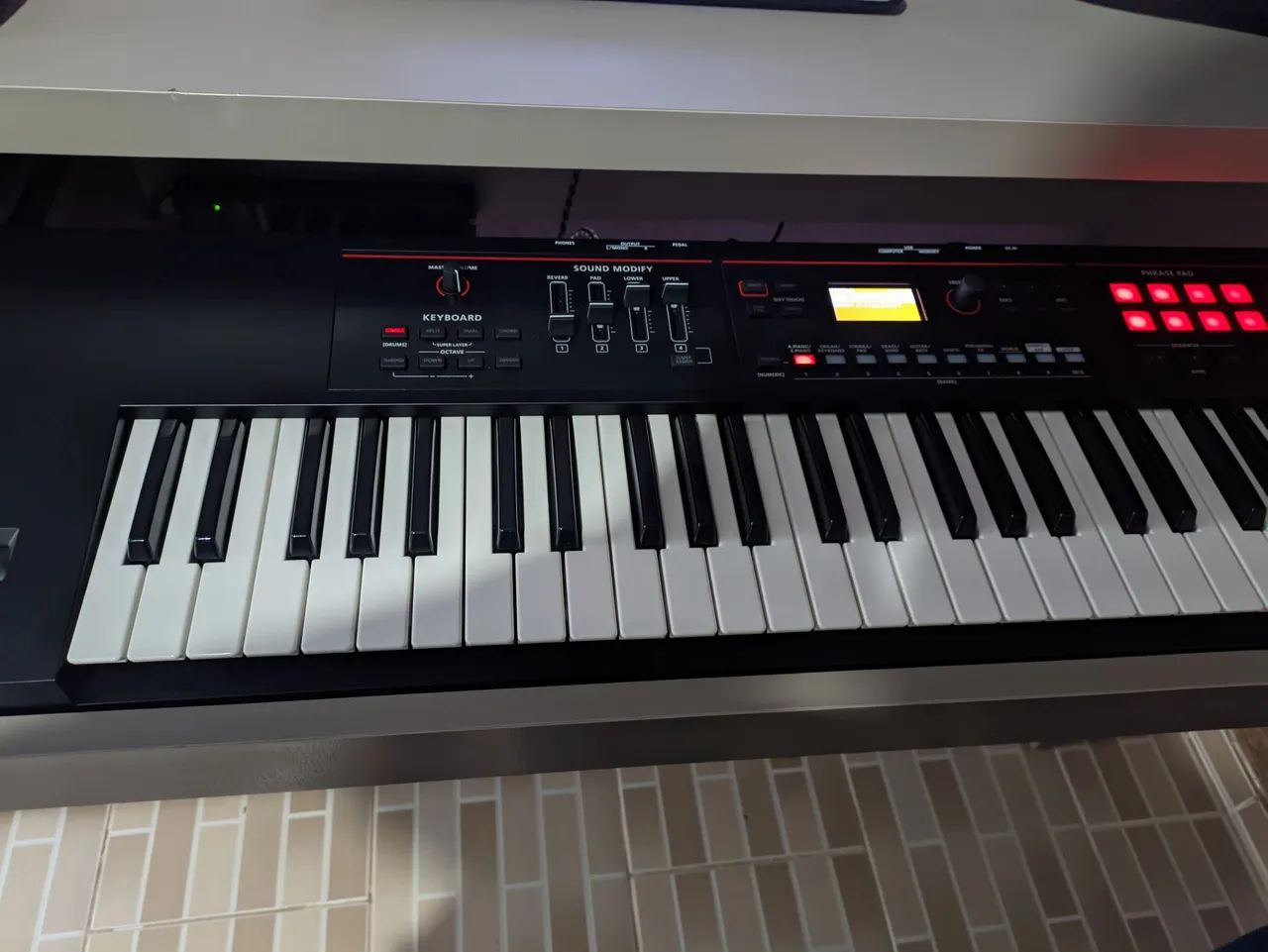 Teclado musical. - Foto 2