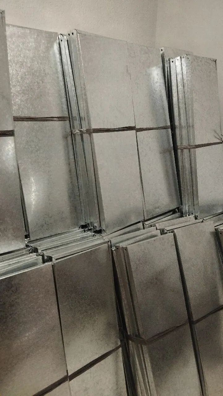 PRATELEIRA DE AÇO GALVANIZADO COM 6 BANDEJAS  - Foto 3