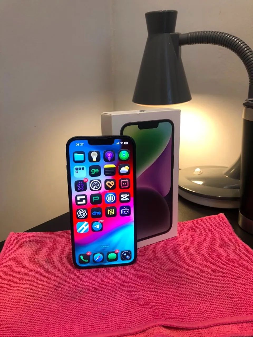Iphone 14 com caixa em excelente estado - Foto 4