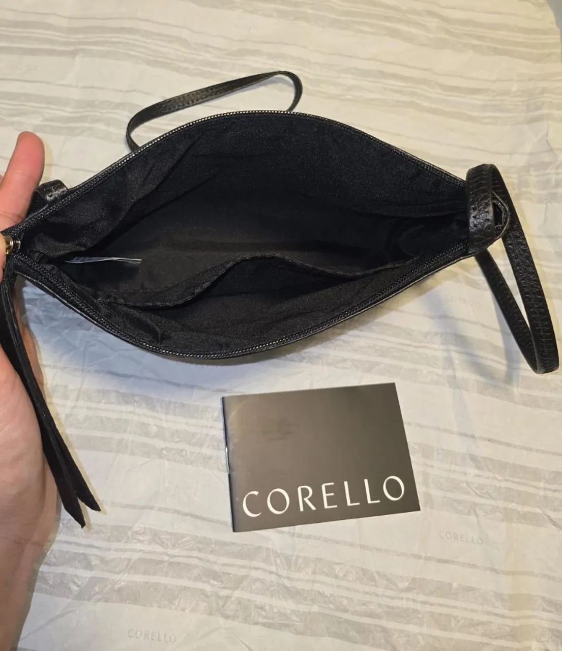 Bolsa transversal Corello preta - Foto 4
