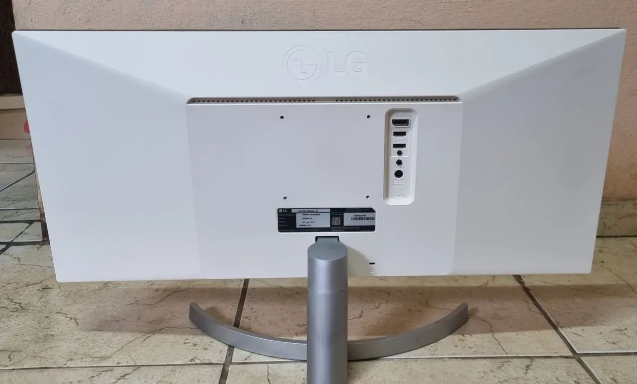 Vendo Monitor LG FLATRON 29WK600-W UltraWide 29 - Foto 2
