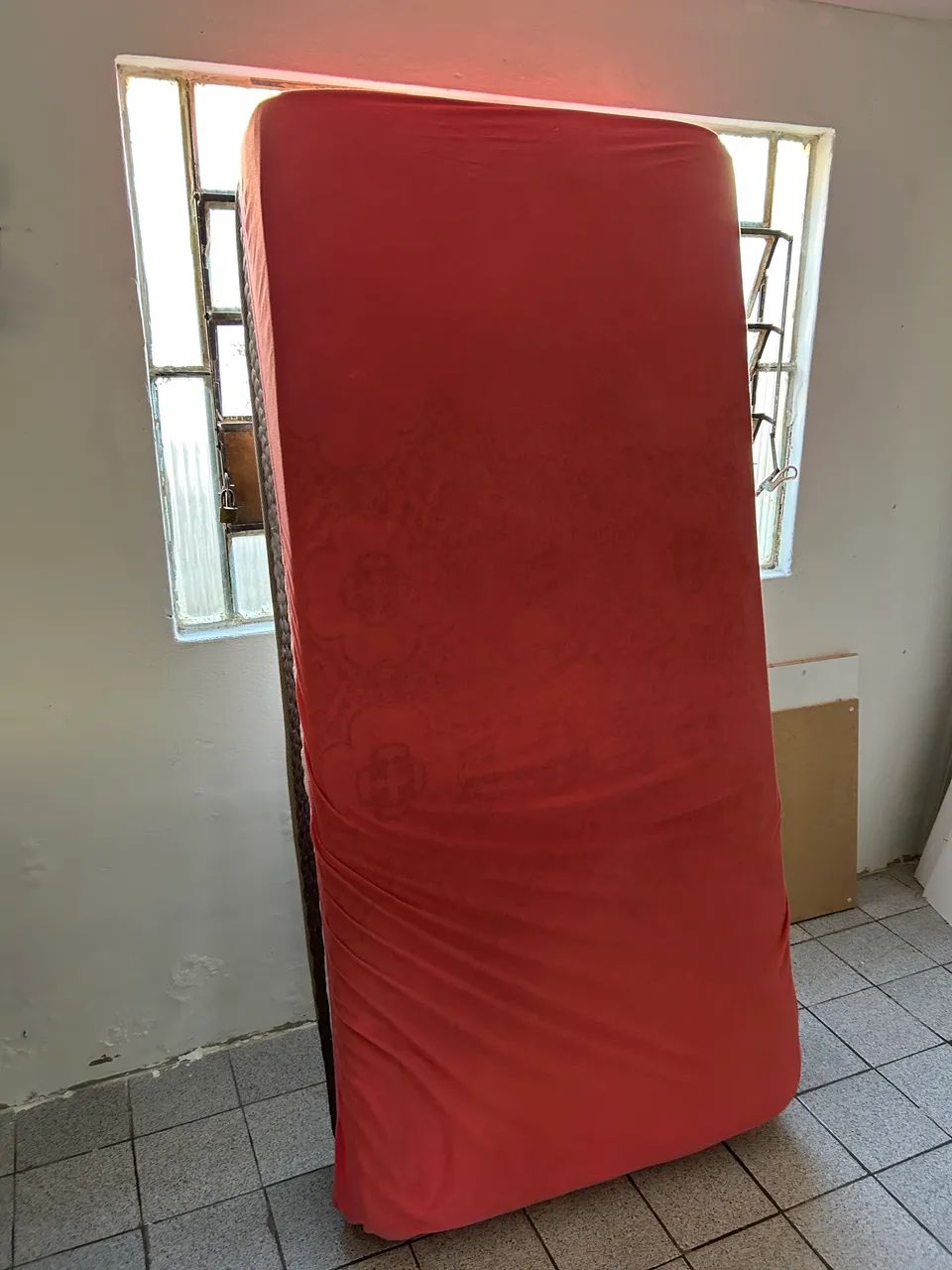 Cama box solteiro, com colchão ensacado molas  - Foto 2
