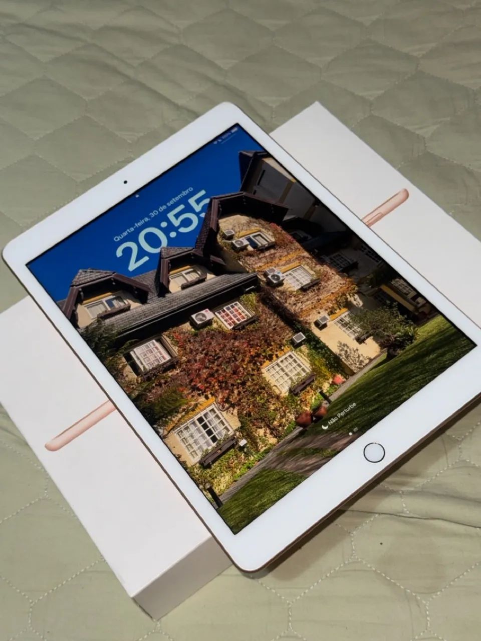 iPad 8ª Geração 32GB Rose Gold