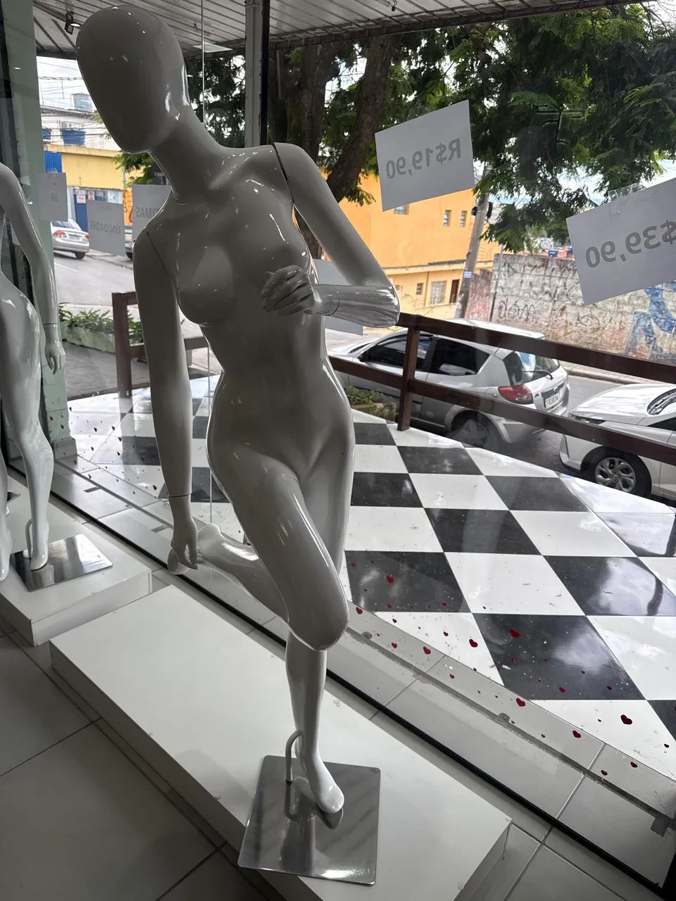 Manequins - Foto 2