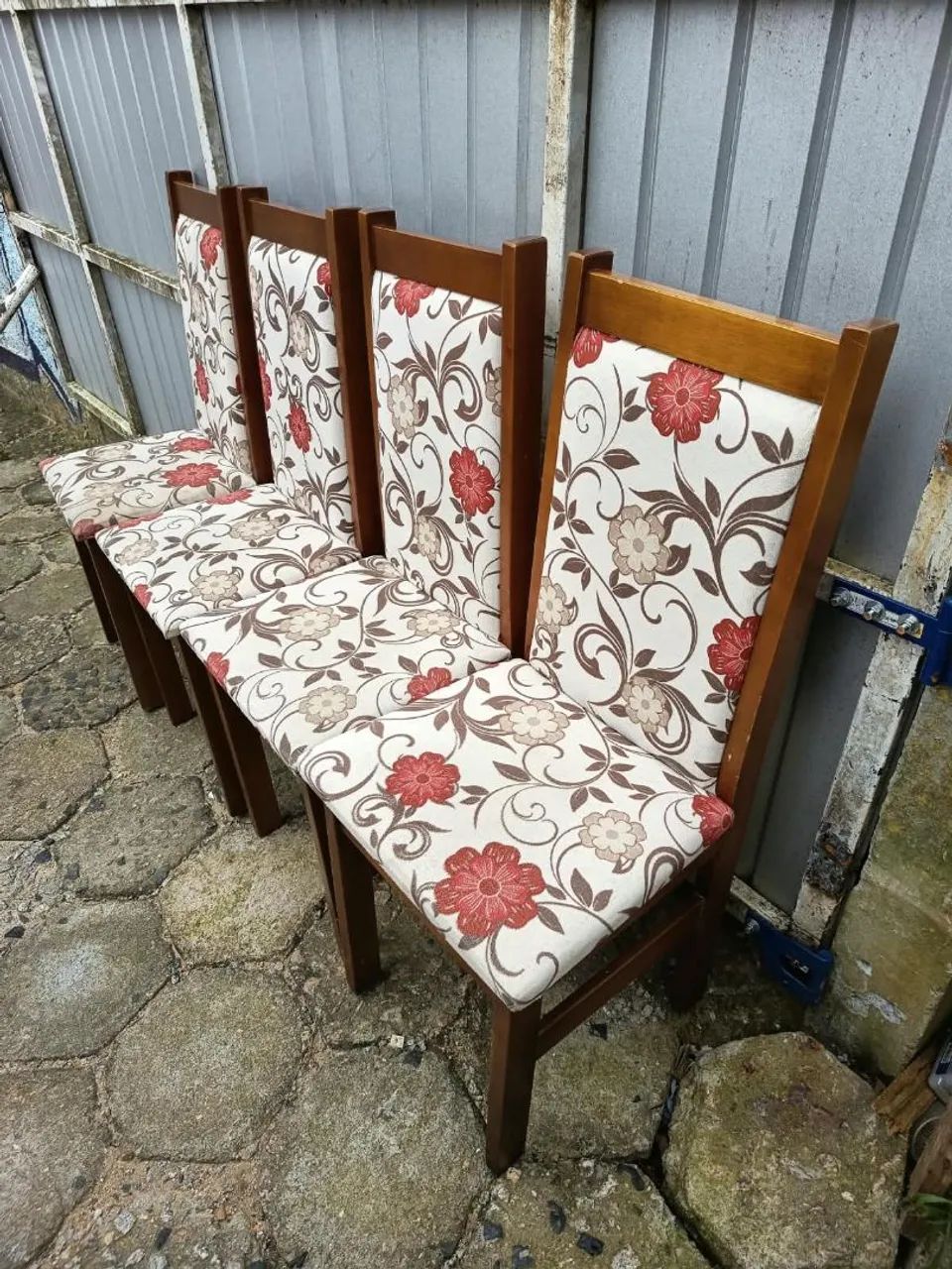 MESA DE VIDRO COM 4 CADEIRAS  - Foto 3