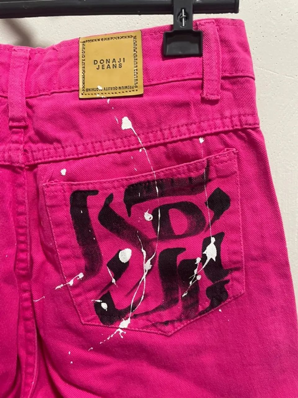 Calça Jeans Grafitada - Foto 4