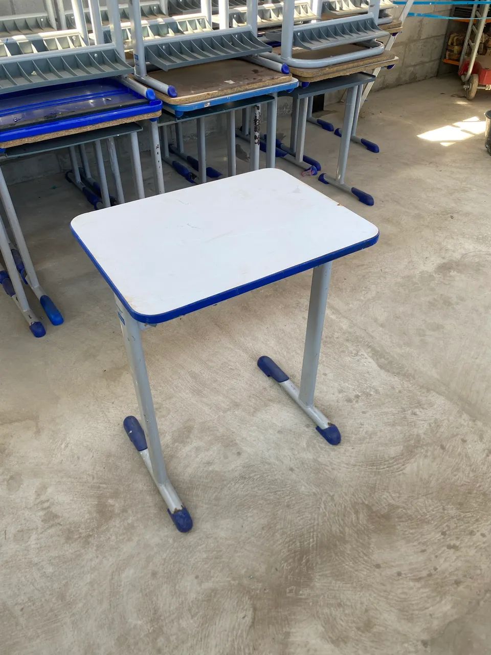 Mesinha escolar - Foto 2