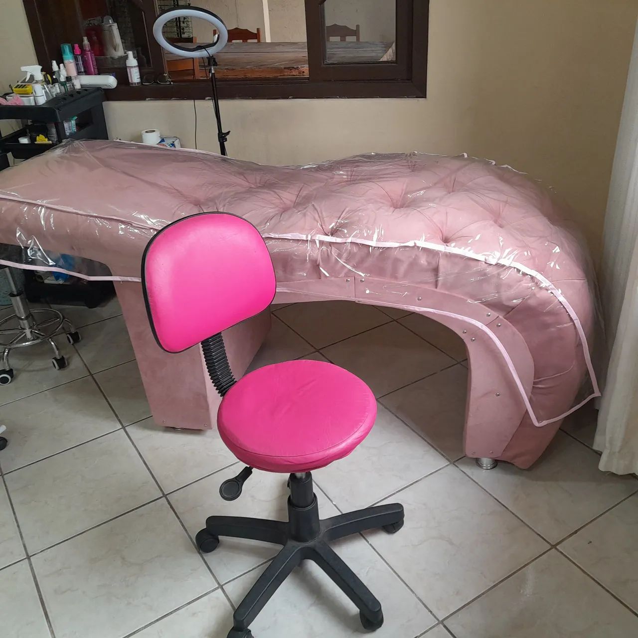 Vendo Maca + Cadeira giratória 