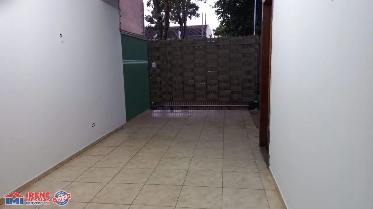 Casa a venda no bairro Jardim Madrid - Maringá/PR - Foto 4