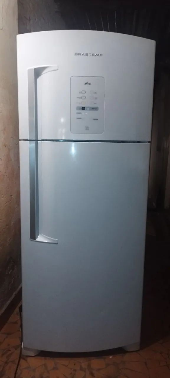 Geladeira Brastemp Ative (não faz gelo), somente refrigera,  406Lts