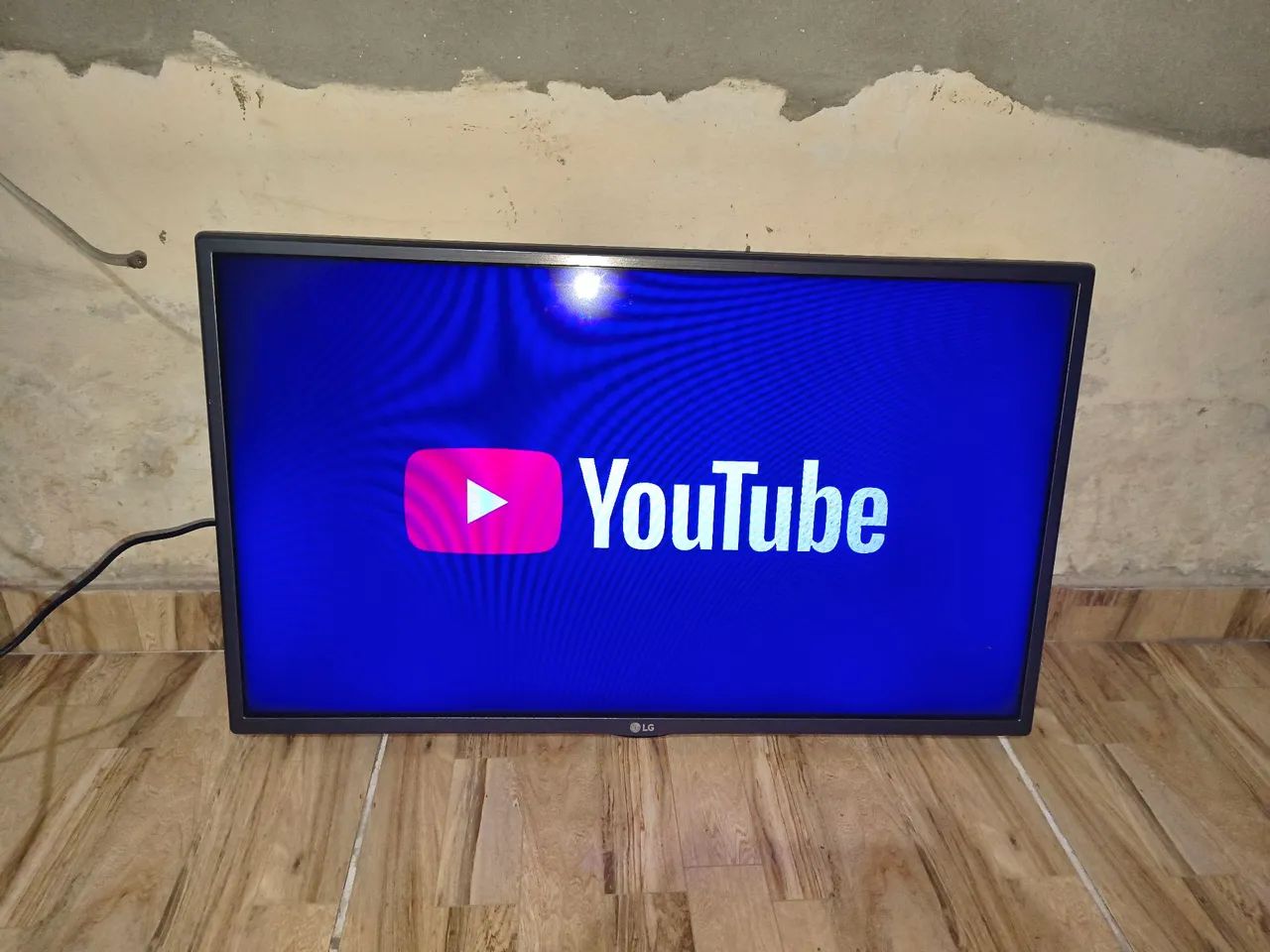 VENDO TV LG SMART 32 POLEGADAS 