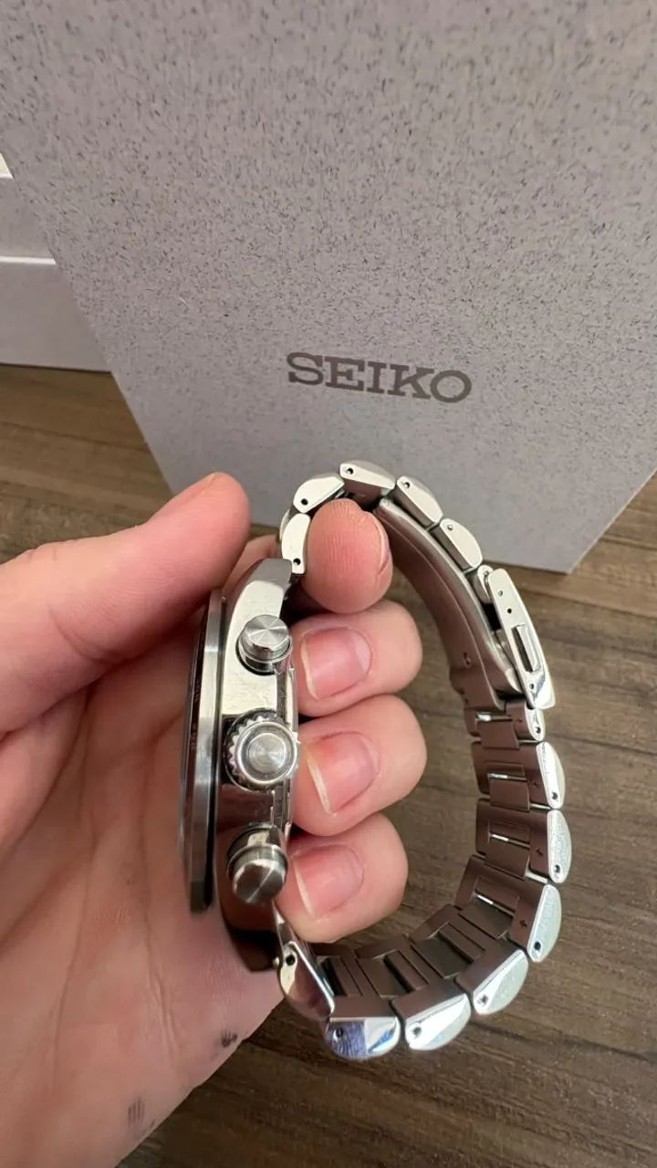 Relógio Seiko Prospex Speedtimer Solar Chronograph SSC911P1 - Foto 4