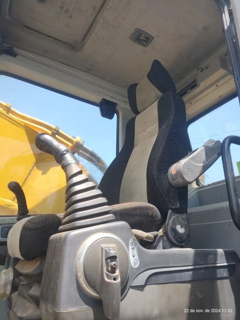 ESCAVADEIRA HYUNDAI 360 - Foto 5