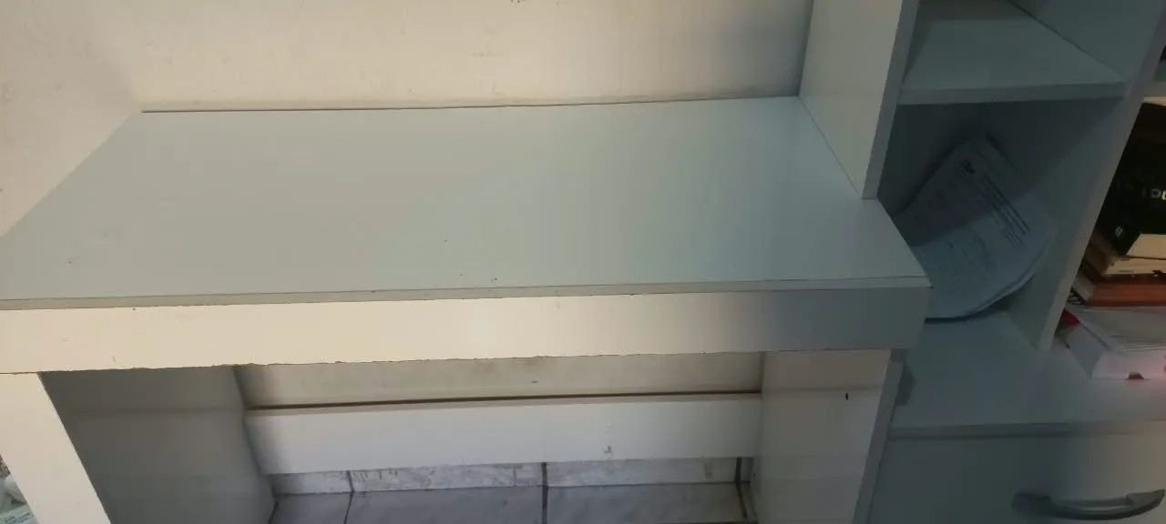 Escrivaninha  - Foto 2