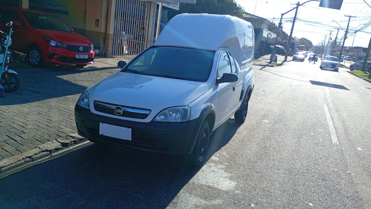 Chevrolet Montana 2010
