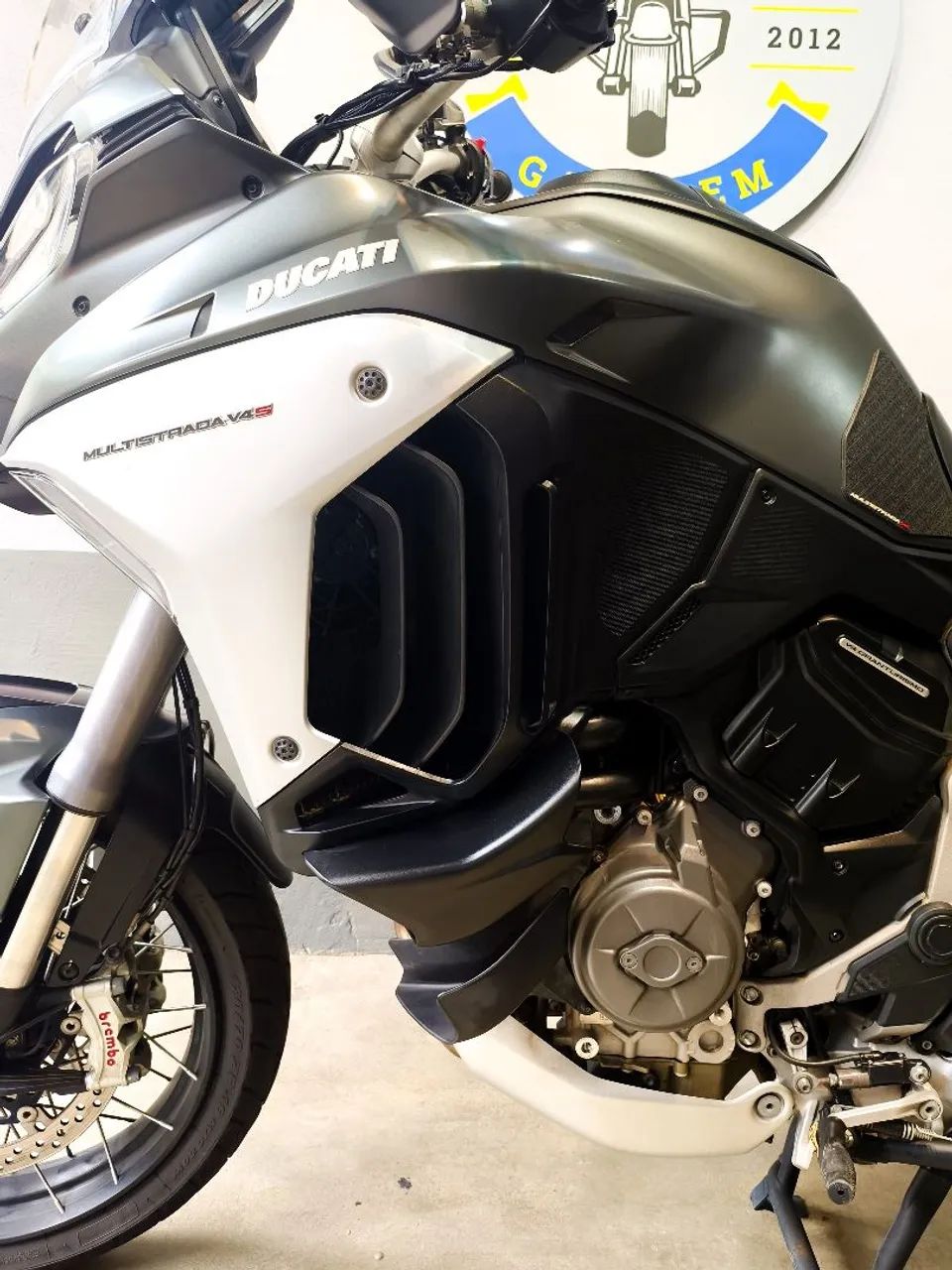 Multistrada V4  - Foto 3