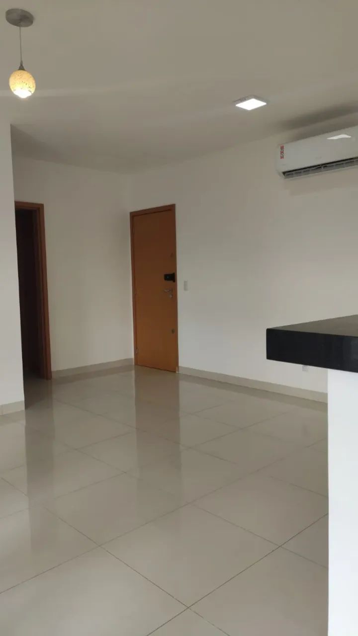 ALUGA-SE AP. EDIFÍCIO ROYAL, 105 NORTE  - PALMAS/TO - Foto 2