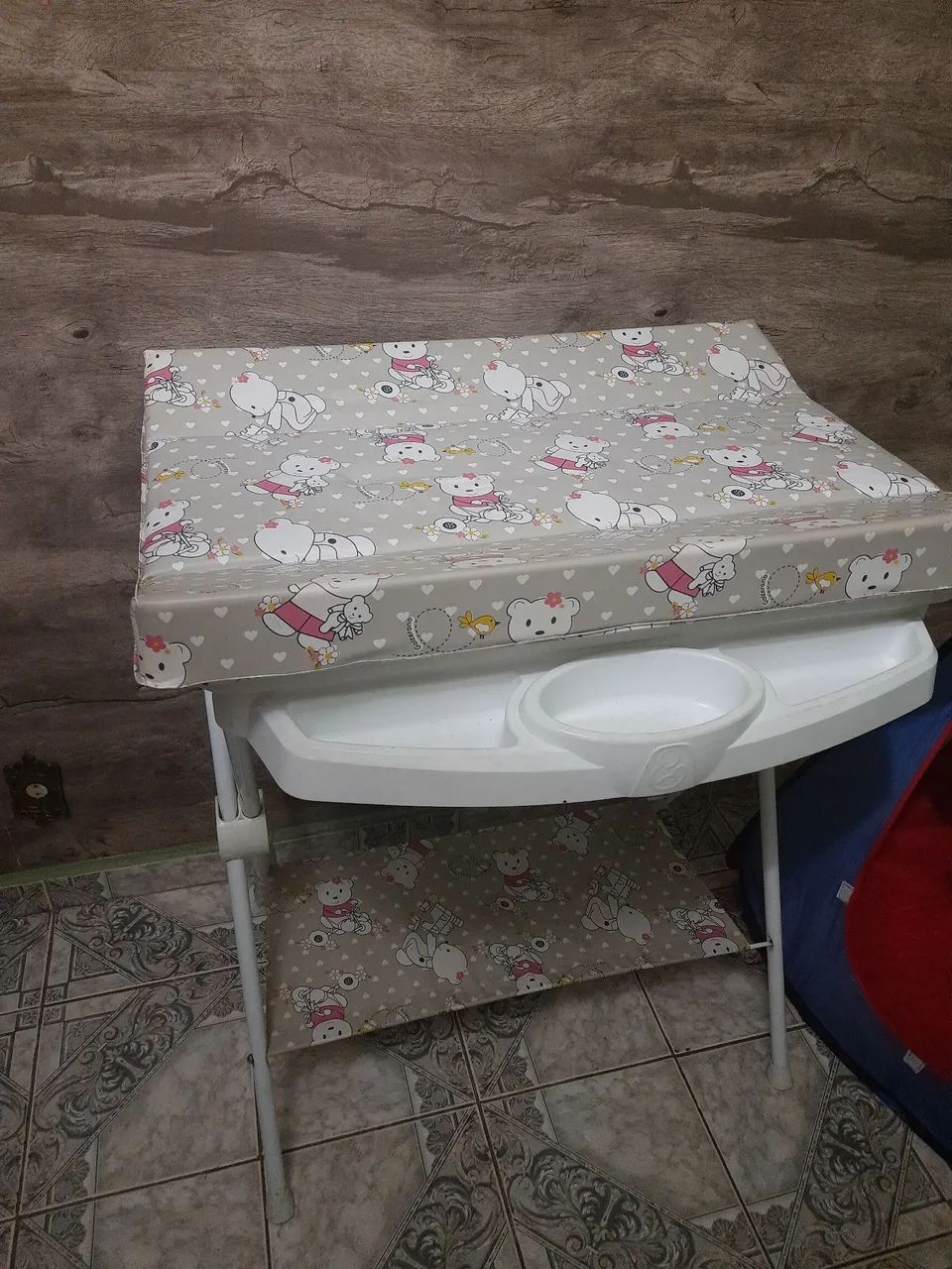 Banheira com trocador