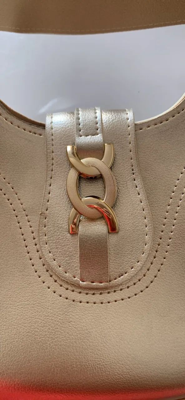 Bolsa de ombro dourada  - Foto 3