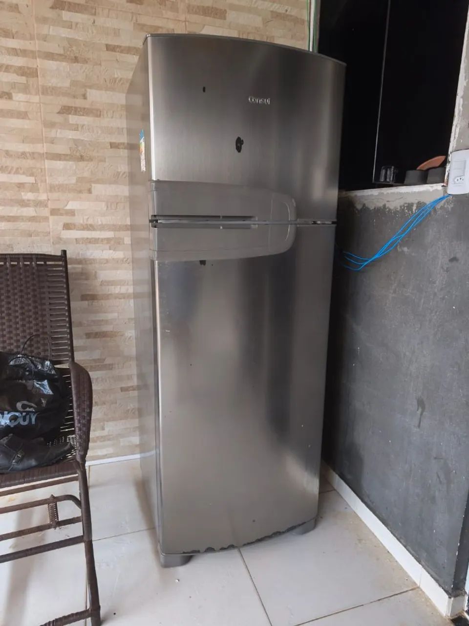 Geladeira Consul inox de 320 L