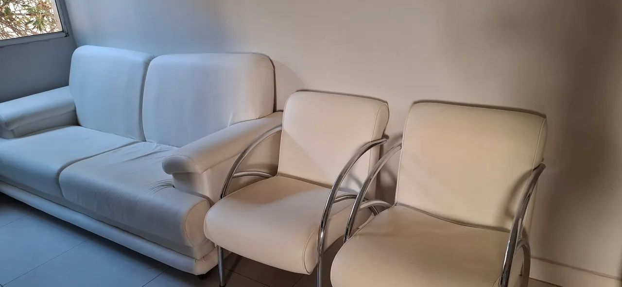 Sofá de couro legítimo branco - Foto 4